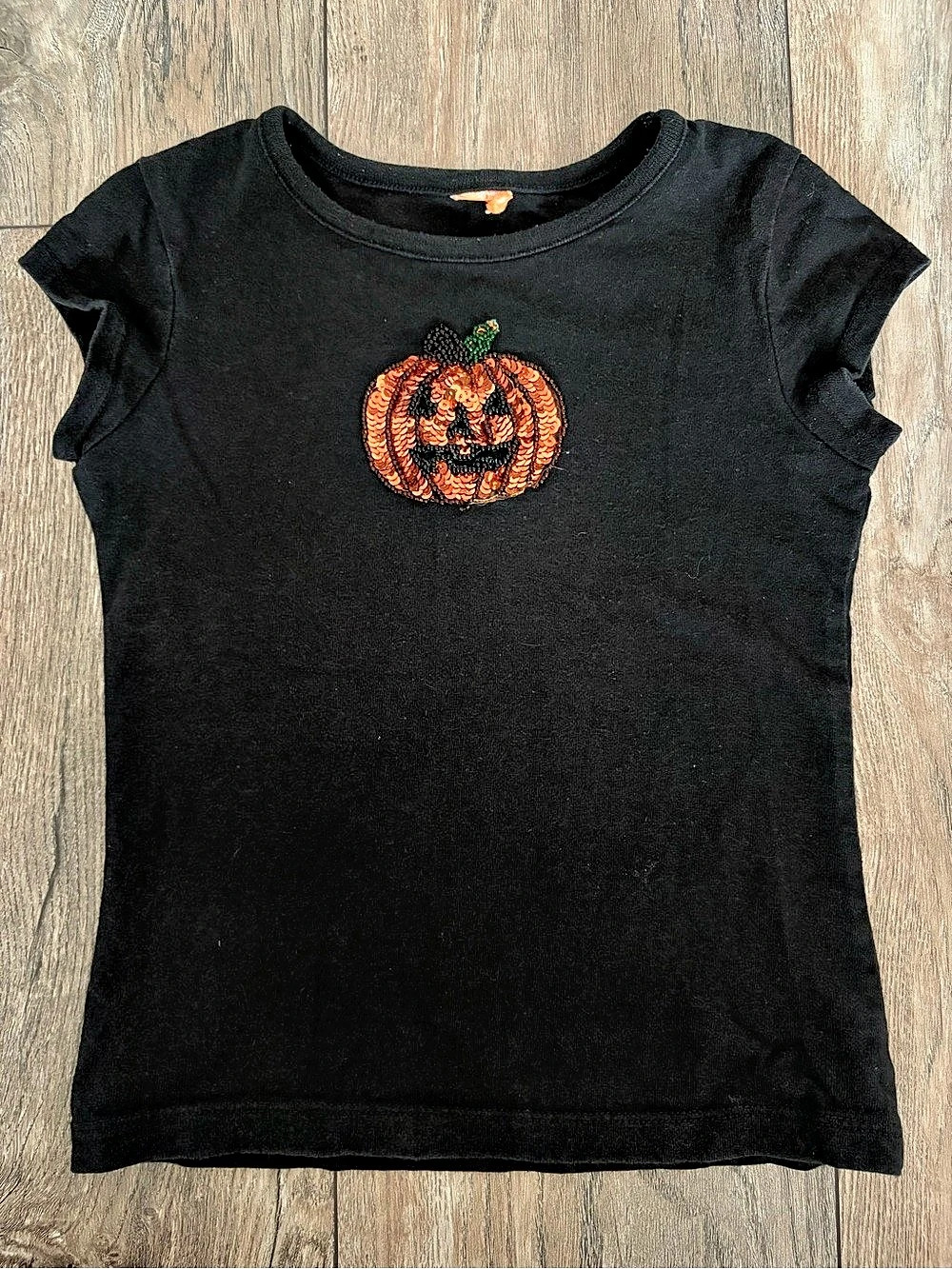 Black Pumpkin Sequin Short Sleeve Tee Great Condition Perfect for Halloween